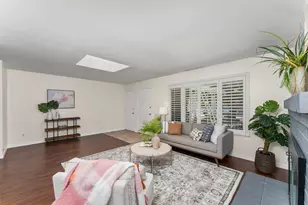 8935 Trujillo Way, Sacramento, CA 95826 - Photo 8