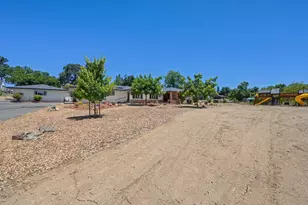 2180 Carol Ln, Roseville, CA 95747 - Photo 82