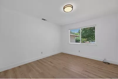 8505 Hayden Way, Fair Oaks, CA 95628 - Photo 14
