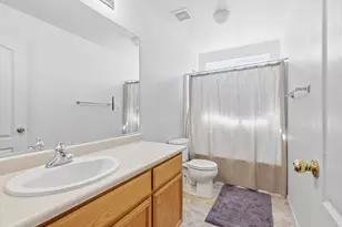 2085 W Solis St, Merced, CA 95348 - Photo 14