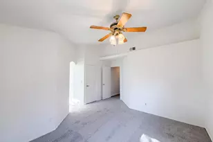 8027 Montevina Dr, Sacramento, CA 95829 - Photo 22