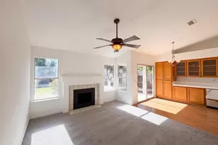 8027 Montevina Dr, Sacramento, CA 95829 - Photo 8