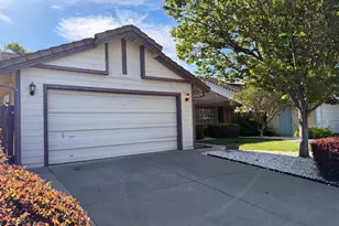 8027 Montevina Dr, Sacramento, CA 95829 - Photo 28