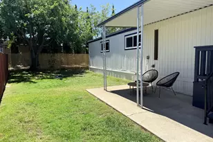 Debutante Ln, Sacramento, CA 95828 - Photo 4