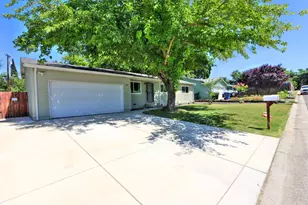 7016 Bobby St, Orangevale, CA 95662 - Photo 4