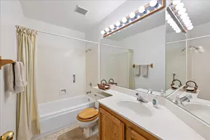 7833 Ivy Hill, Antelope, CA 95843 - Photo 32