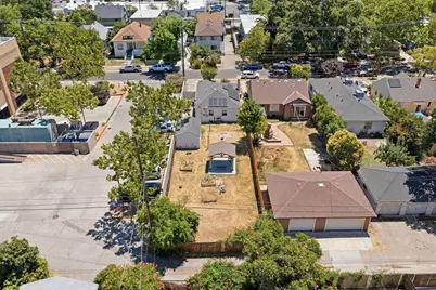 2540 28th Street, Sacramento, CA 95818 - Photo 30