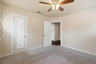 2540 28th St, Sacramento, CA 95818 - Photo 18