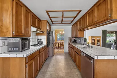315 Diamond Oaks Road, Roseville, CA 95678 - Photo 24