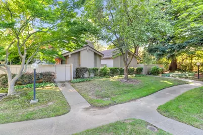 225 Hartnell Place, Sacramento, CA 95825 - Photo 2
