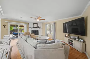 1240 Forest Dr, Turlock, CA 95380 - Photo 8