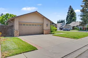 1240 Forest Dr, Turlock, CA 95380 - Photo 4