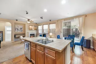 3662 W River Dr, Sacramento, CA 95833 - Photo 16