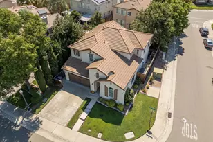 3662 W River Dr, Sacramento, CA 95833 - Photo 40