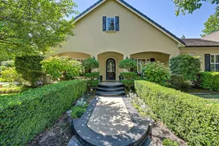 9013 Cedar Ridge Dr, Granite Bay, CA 95746 - Photo 2