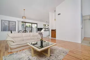1162 Spruce Tree Cir, Sacramento, CA 95831 - Photo 6