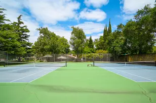 1162 Spruce Tree Cir, Sacramento, CA 95831 - Photo 30