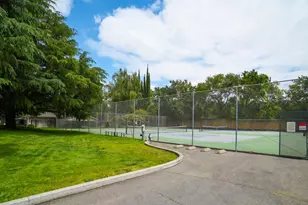 1162 Spruce Tree Cir, Sacramento, CA 95831 - Photo 28