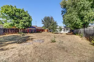 5170 28th St, Sacramento, CA 95820 - Photo 34