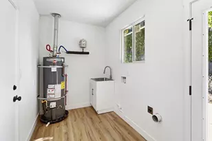 5170 28th St, Sacramento, CA 95820 - Photo 28