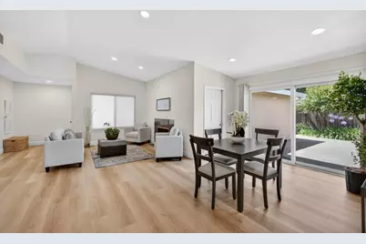 8705 Brigham Way, Sacramento, CA 95826 - Photo 2
