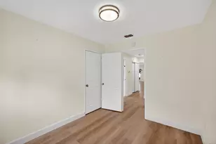 8705 Brigham Way, Sacramento, CA 95826 - Photo 40