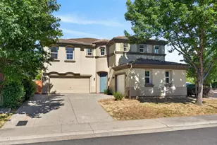 9234 Rushing Creek Way, Elk Grove, CA 95624 - Photo 8