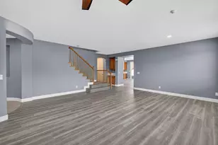 9234 Rushing Creek Way, Elk Grove, CA 95624 - Photo 12