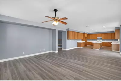 9234 Rushing Creek Way, Elk Grove, CA 95624 - Photo 22