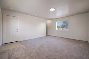 2129 Acacia Ct, Stockton, CA 95203 - Photo 24