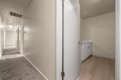 2129 Acacia Court, Stockton, CA 95203 - Photo 36