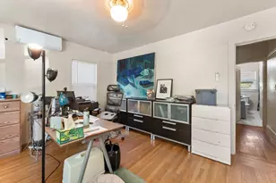 910 35th St, Sacramento, CA 95816 - Photo 24