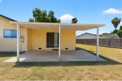 2061 Juanita Court, Modesto, CA 95350 - Photo 20