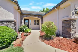 1871 Malkit Ct, Yuba City, CA 95993 - Photo 2