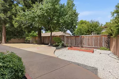 2875 Barret Drive, Roseville, CA 95661 - Photo 36