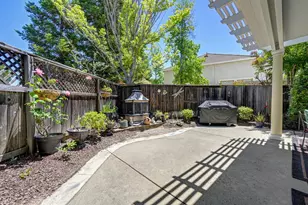 9811 Beckenham Dr, Granite Bay, CA 95746 - Photo 42