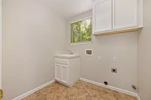 9811 Beckenham Dr, Granite Bay, CA 95746 - Photo 36