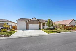 4721 Trumpet Lily Wy, Roseville, CA 95747 - Photo 4