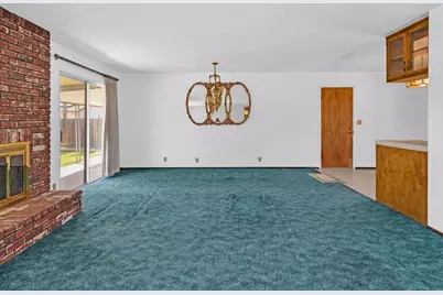 1700 Carignane Way, Escalon, CA 95320 - Photo 16
