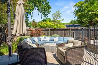 873 Royal Green Avenue, Sacramento, CA 95831 - Photo 26