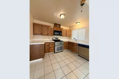 220 Bonfield Way, Sacramento, CA 95838 - Photo 18