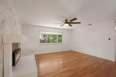 712 Almond Court, Galt, CA 95632 - Photo 8
