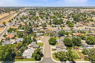 712 Almond Ct, Galt, CA 95632 - Photo 40