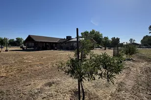 17702 Seabright Dr, Madera, CA 93638 - Photo 10