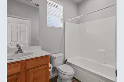 7509 S Sun Willow Lane, Sacramento, CA 95823 - Photo 12