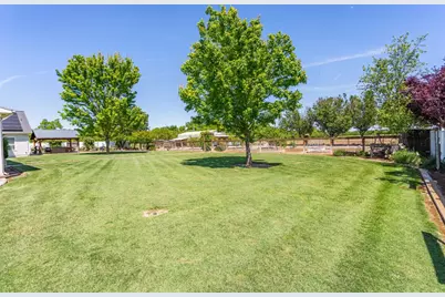 3270 Caminito Avenue, Yuba City, CA 95991 - Photo 38
