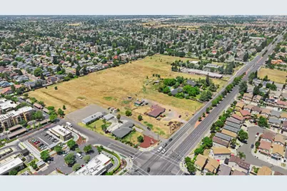 8240 Elk Grove Florin Road, Sacramento, CA 95829 - Photo 14