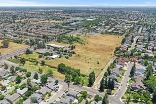 8240 Elk Grove Florin Rd, Sacramento, CA 95829 - Photo 18