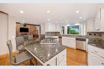2044 Lockridge Place, El Dorado Hills, CA 95762 - Photo 14