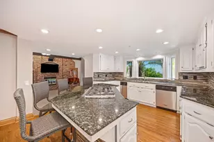 2044 Lockridge Pl, El Dorado Hills, CA 95762 - Photo 14